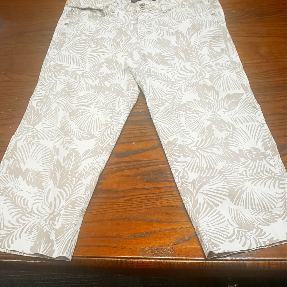 Capris